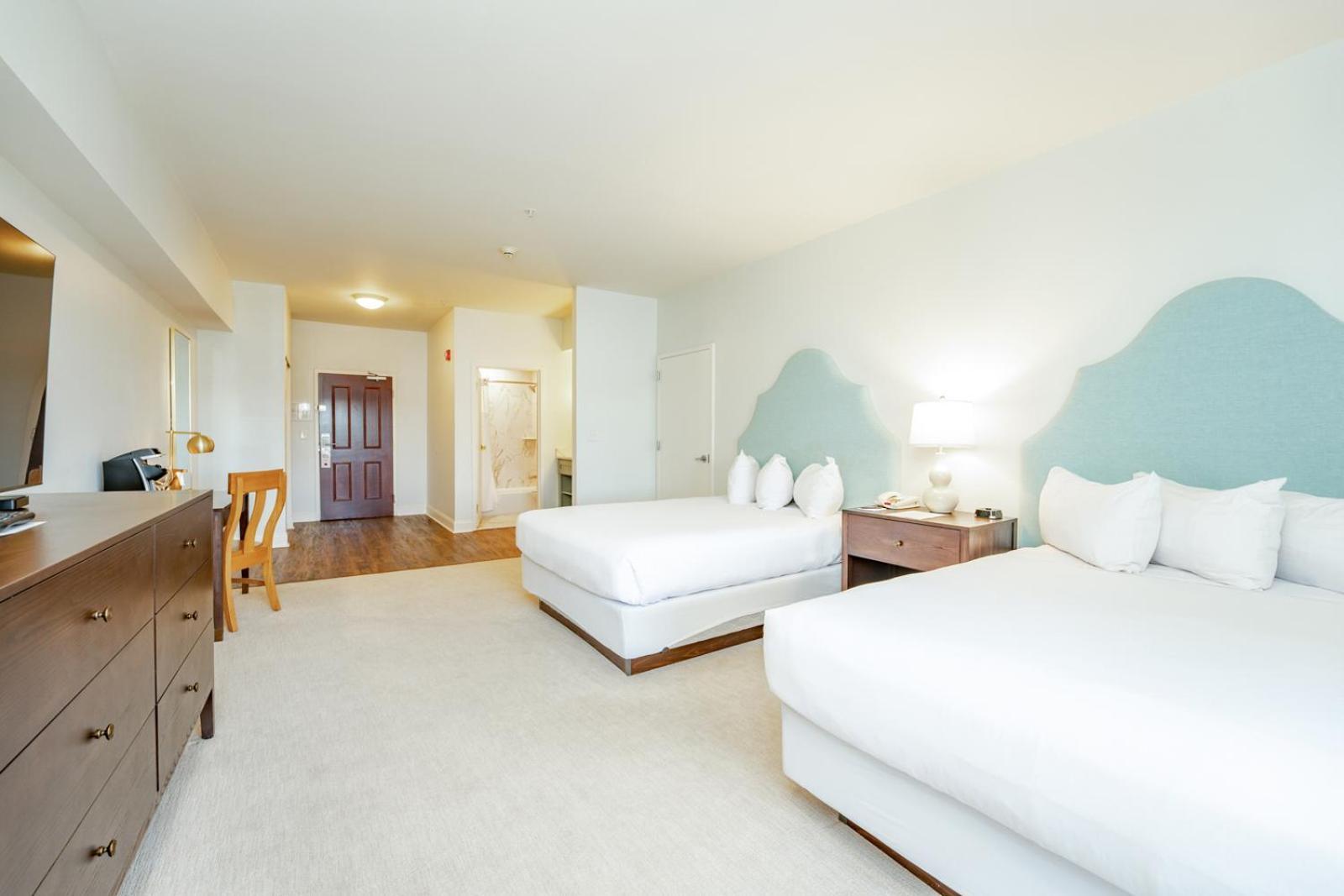 Chateau Renault Egg Harbor City Экстерьер фото